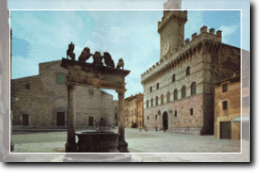 Montepulciano - Piazza Grande